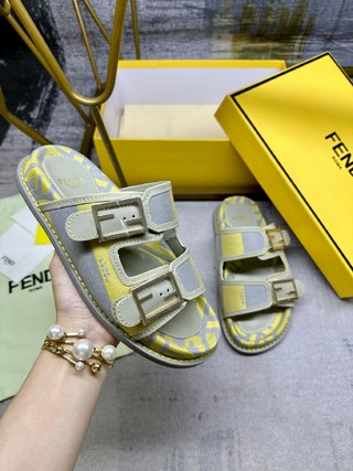 GRY069 Fendi Shoes